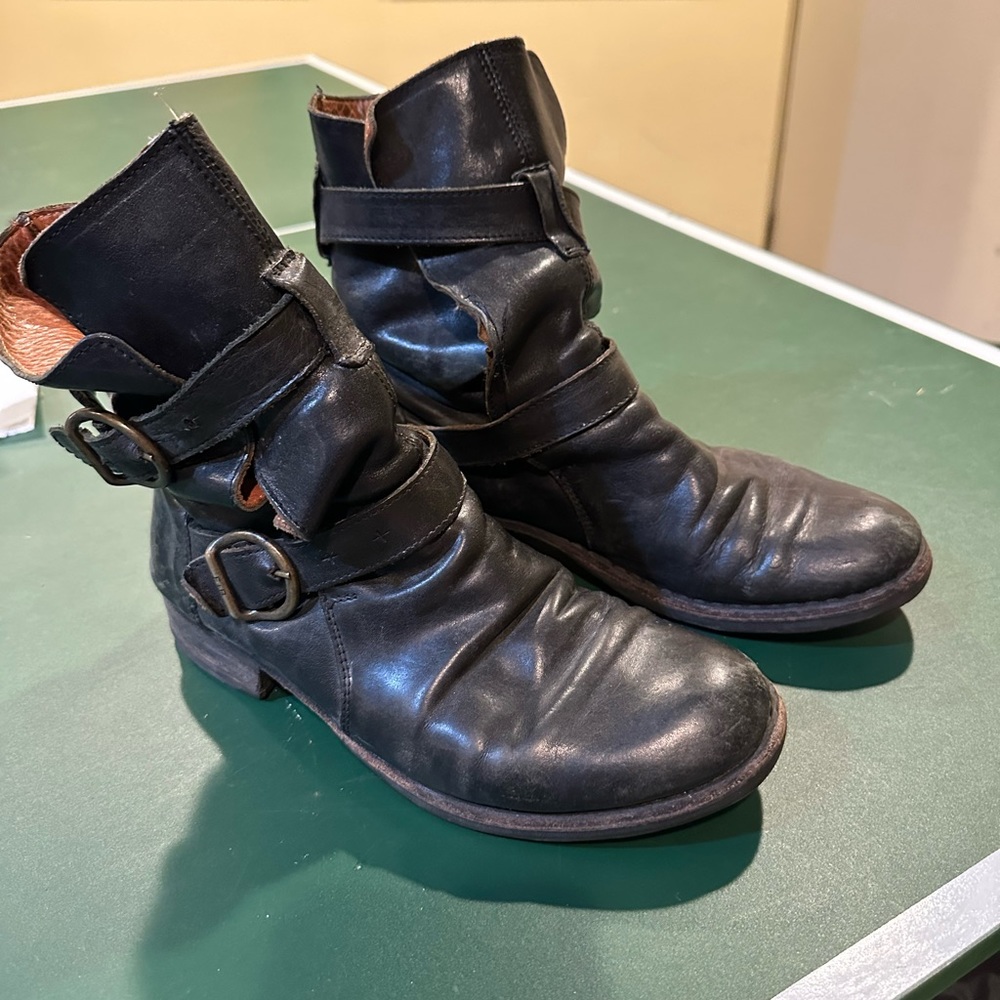 Fiorentini & Baker Black Boots Size 37